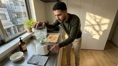 ミキサーの刃まわりのニオイが残る…分解せずに整える「酢+食器用洗剤」の回す洗い